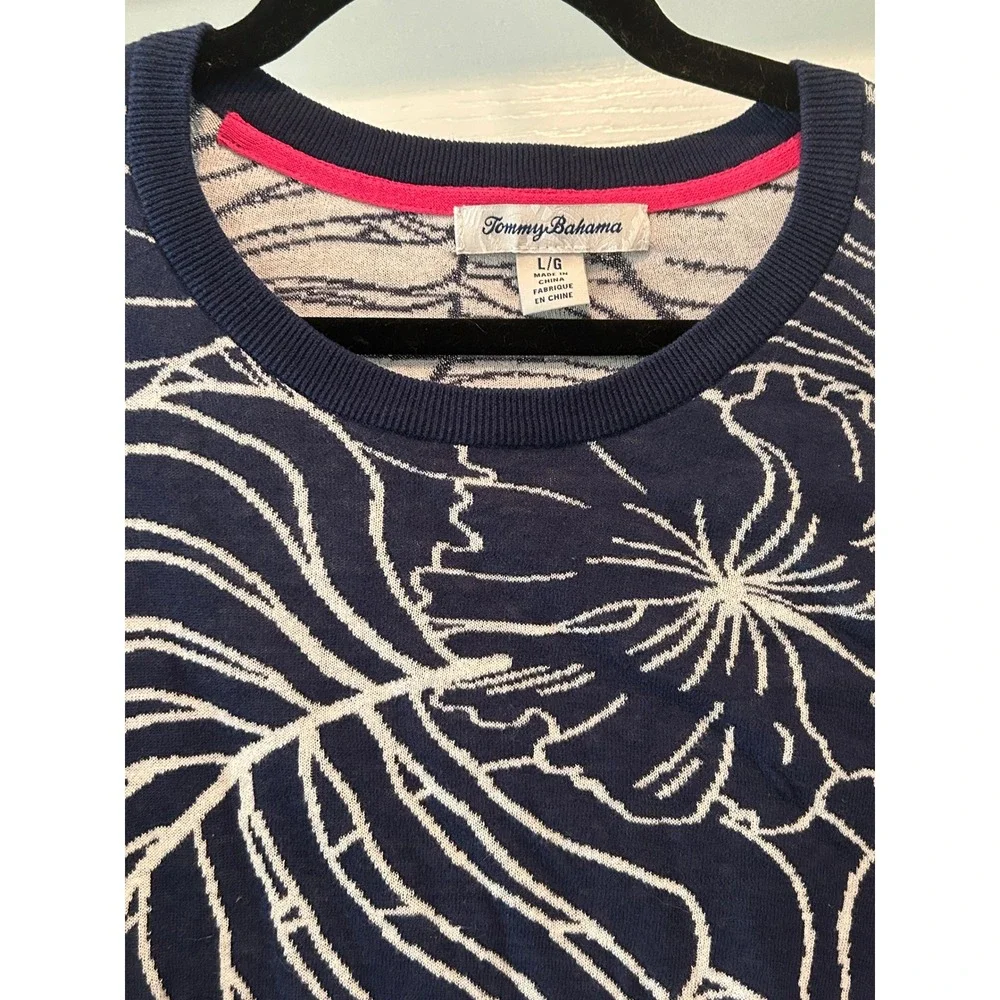 Tommy Bahama Cotton floral Print‎ Sweater Blue/white Size Large Coastal